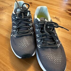 Nike Women’s Zoom Pegasus Running Shoes